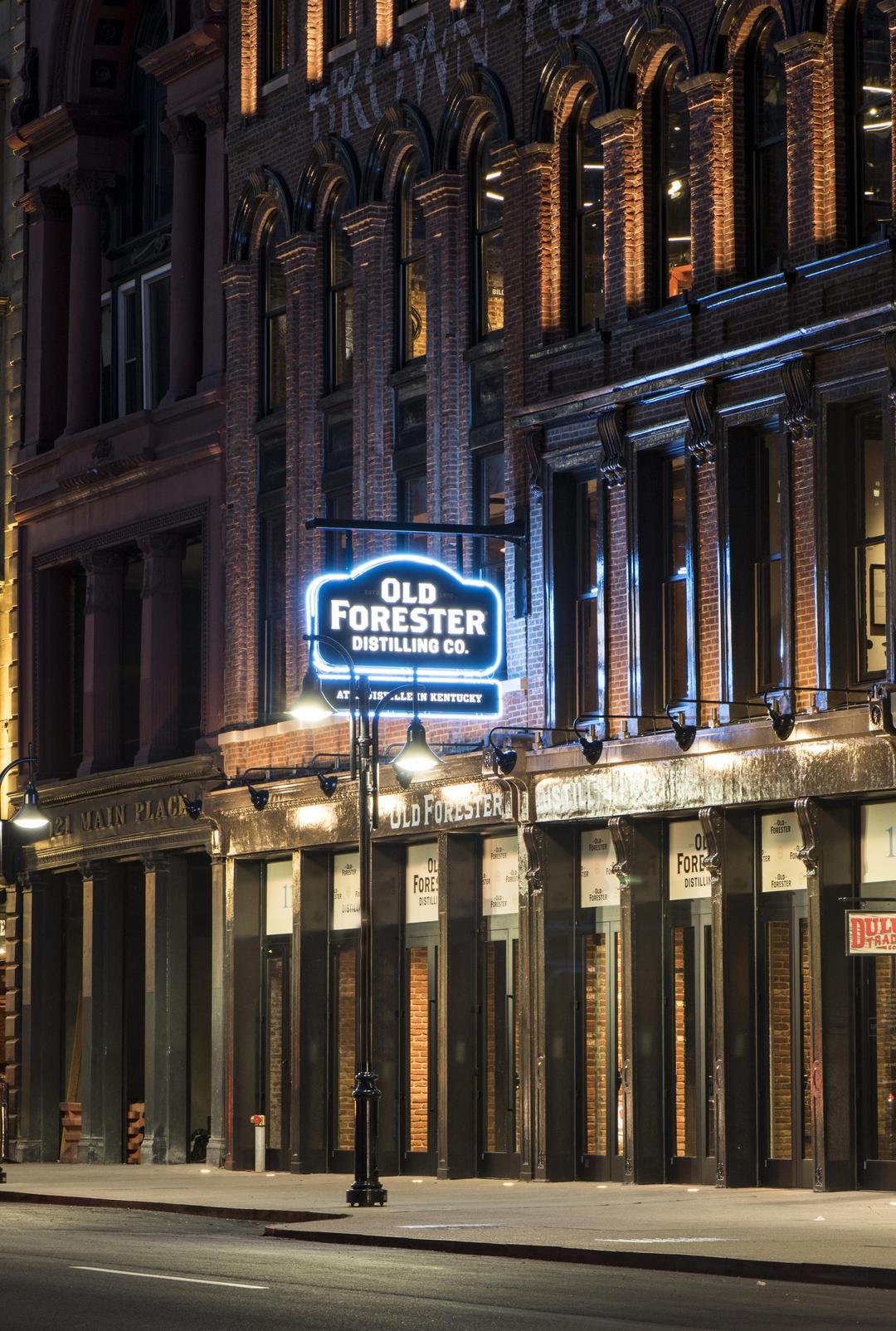 OLD FORESTER STATESMAN BOURBON WHISKY