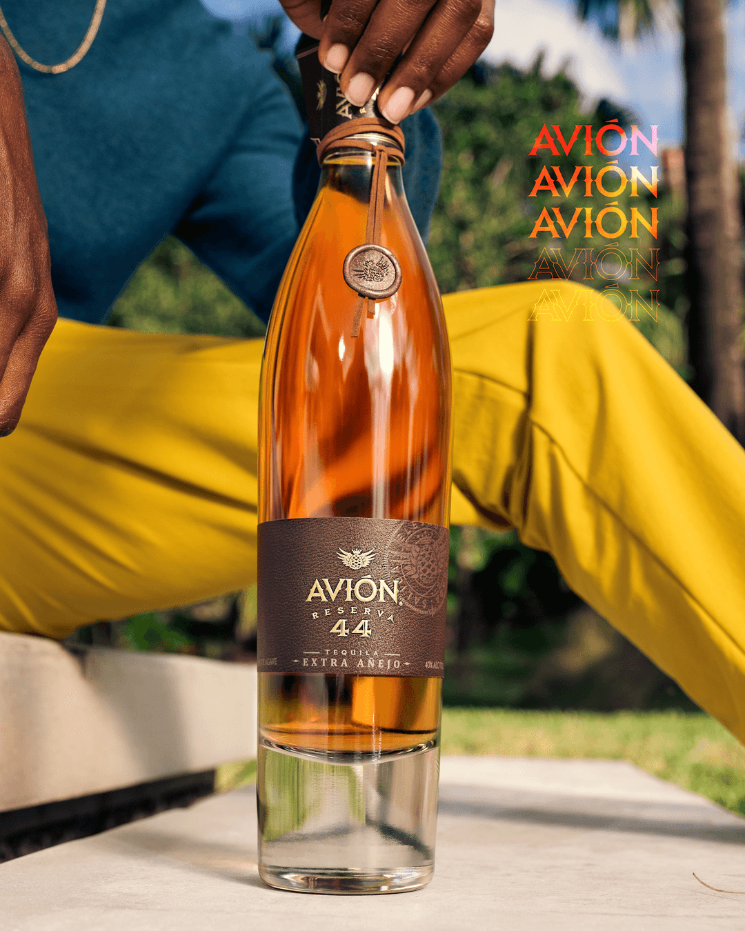 AVIÓN RESERVA 44 EXTRA AÑEJO TEQUILA
